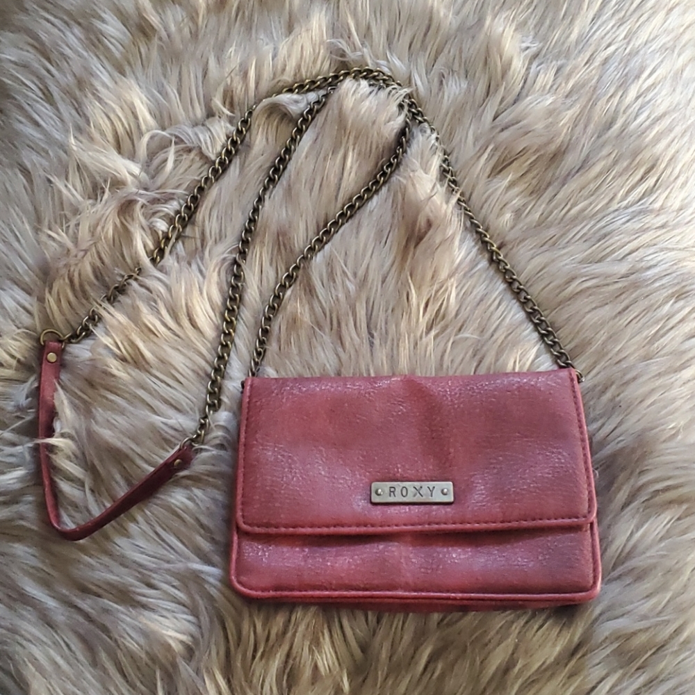Roxy cross body purse